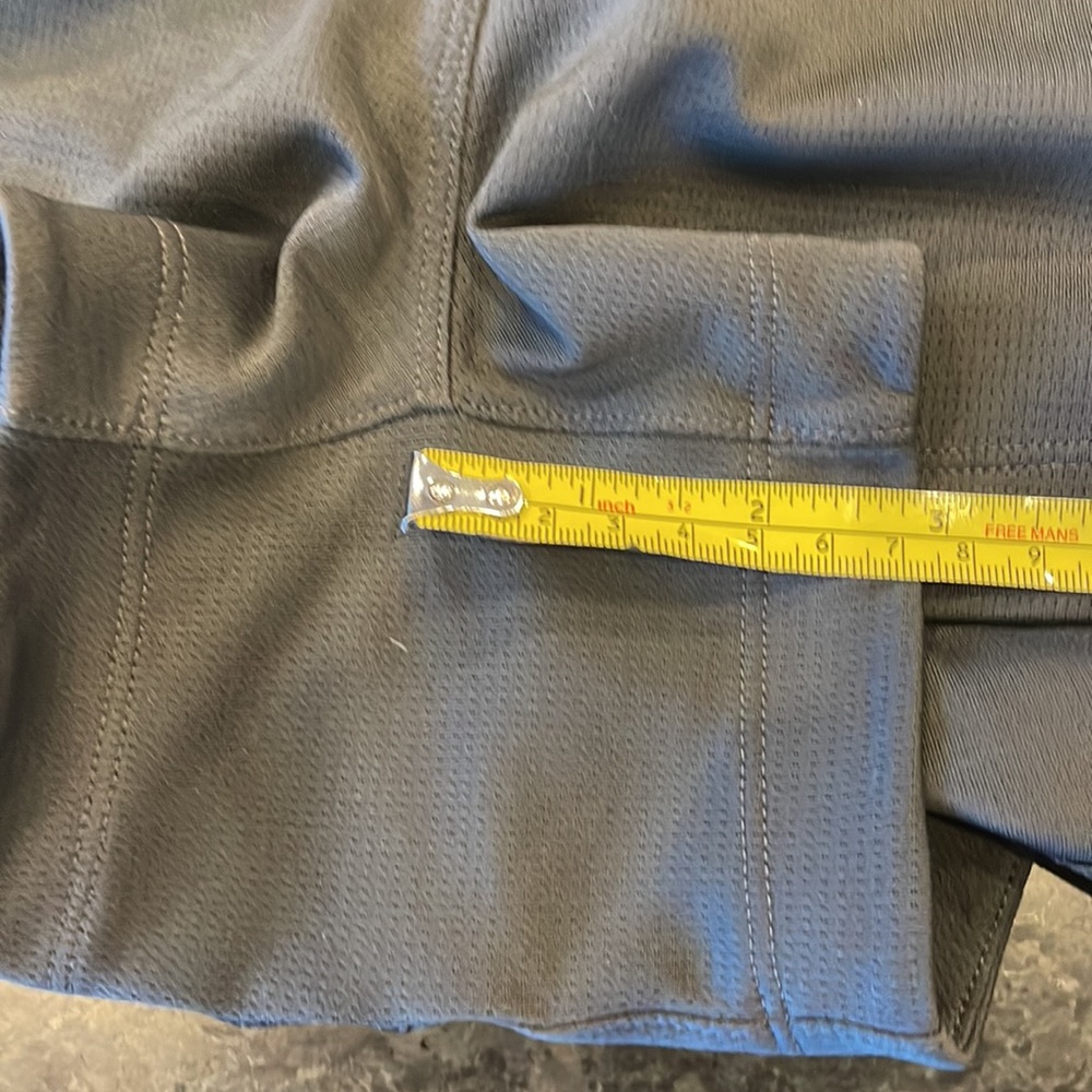 Adidas athletic shorts SZ S - Picture 7 of 8